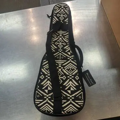 Music First Concert Ukulele Gigbag 2